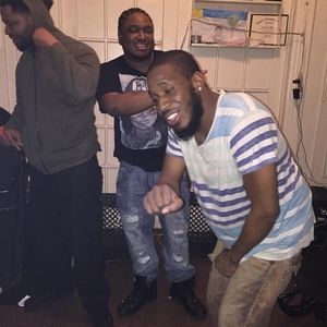 Meet your Posher, Jemayll